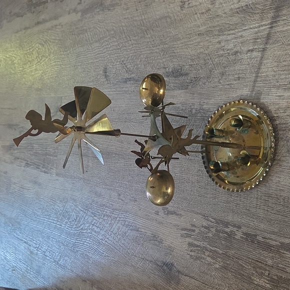 VINTAGE ANGEL-CHIMES CHRISTMAS Gold and Silver Candle Holder - Picture 2 of 2